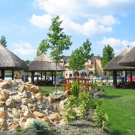 Hotel Kovilovo 4*